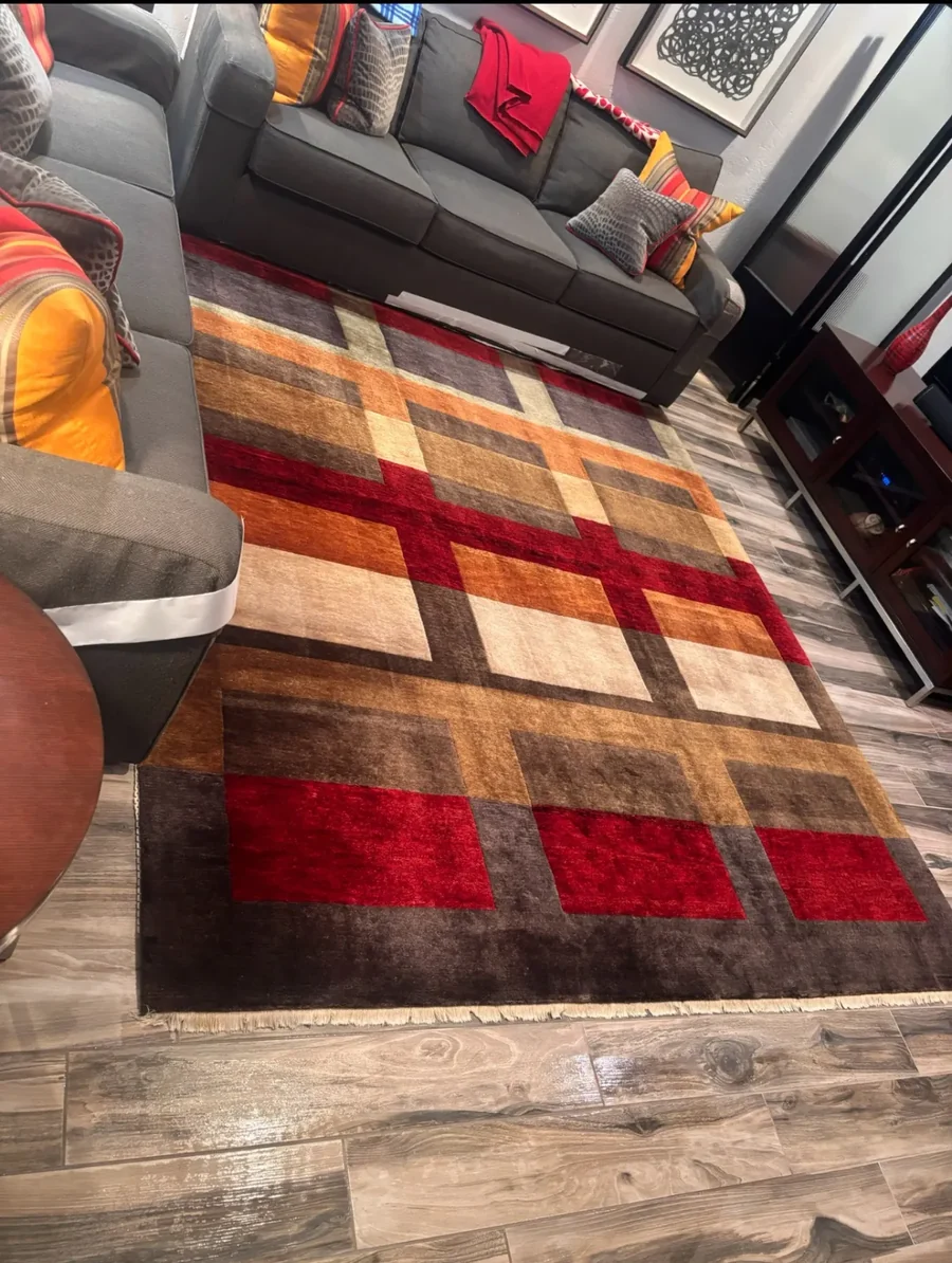 Geometric patterned wool rug in a living room